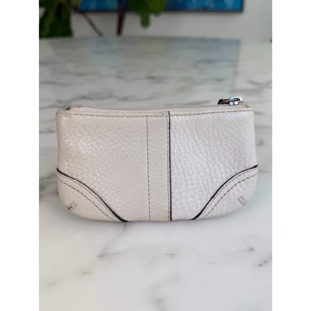 Coach Vintage Y2K Soho Pebbled Leather Medium Skinny Coin Purse Parchment Ivory